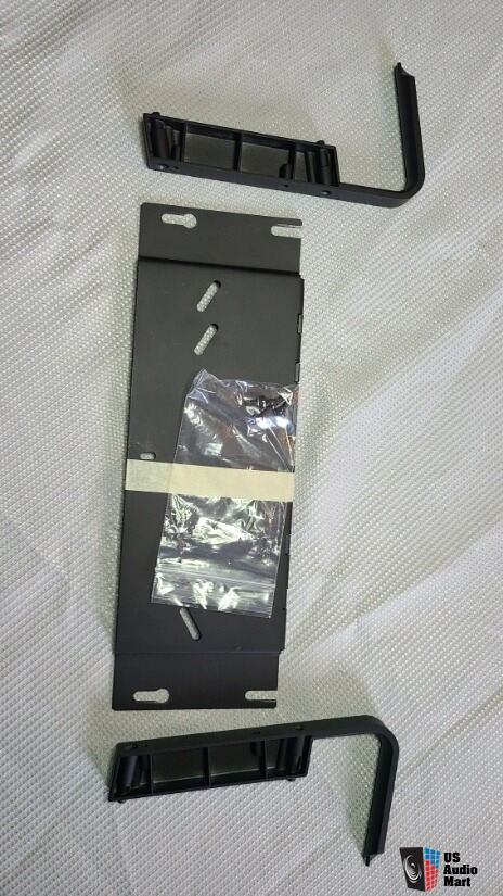 Bang & Olufsen Beosound 3200, 3000, 2500, 2300 Overture Wall Mount