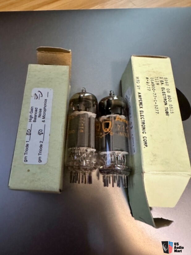 Matched Pair of Amperex Holland 7119 PQ Vacuum Tubes Photo 4386727