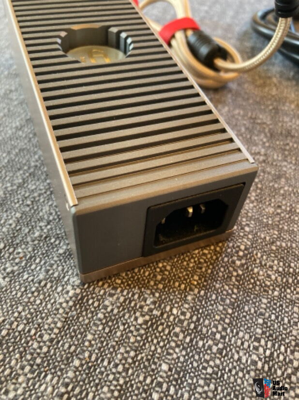 iFi iPower Elite Adattatore di alimentazione a basso rumore (5v