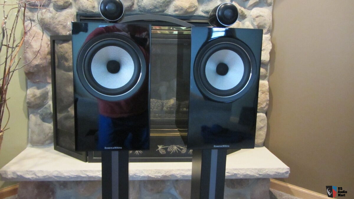 B@W 705 S2 With Stands Photo #4410708 - Canuck Audio Mart