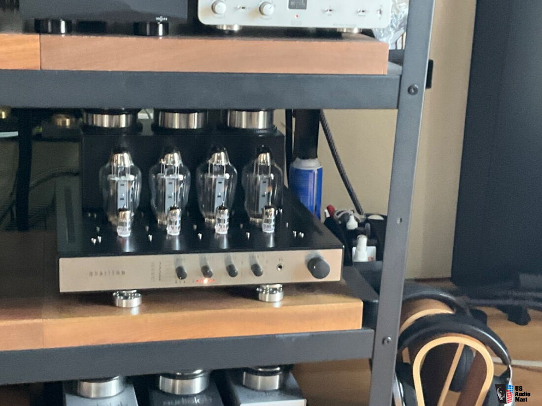 Audio Hungary Qualiton X200 Integrated Amplifier. Lifetime supply of