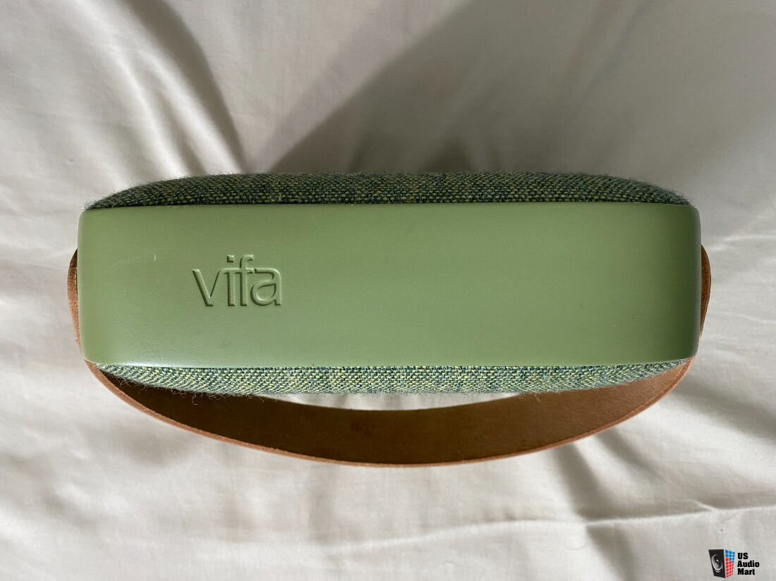 Vifa Helsinki Bluetooth Portable Speaker Photo 4423388 Canuck Audio Mart