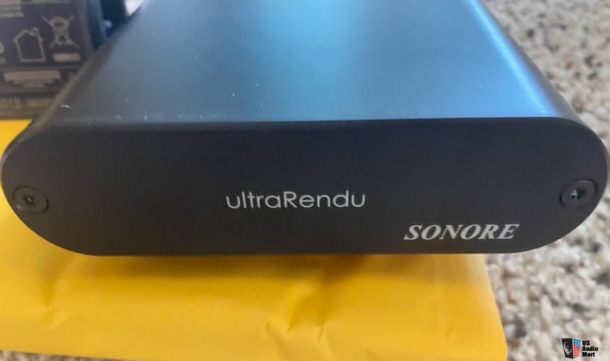 Sonore UltraRendu streamer w/Uptone Audio power supply For Sale