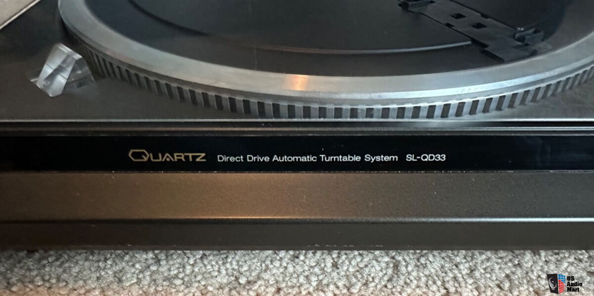 Technics SLQD33 quartz lock , Direct Drive fully automatic turntable