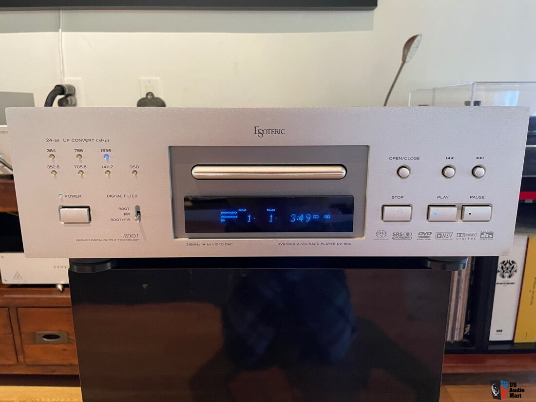 Esoteric DV-50S SACD/DVD/CD Player with Remote PRICE DROP! For