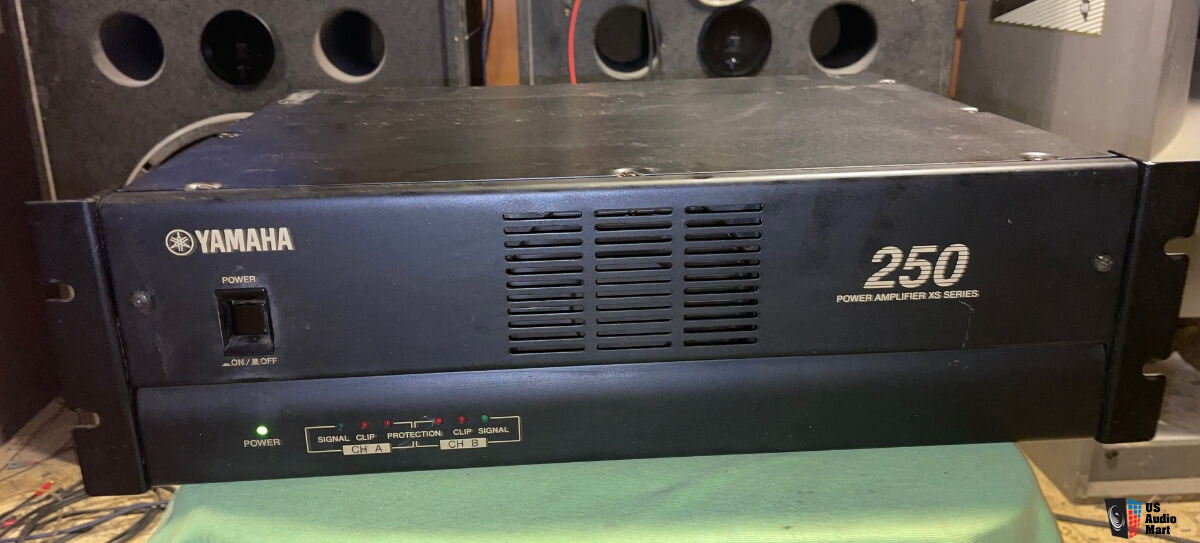 Yamaha XS250 Power Amplifier Amp 450W 2 Outputs Fully Tested XS 250