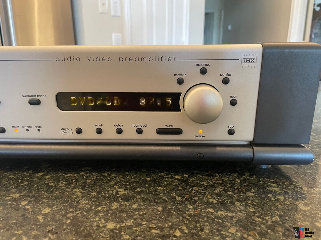 Proceed AVP / 12V S-Video NTSC A/V Preamp Audio Video - TESTED - EXCELLENT!!!