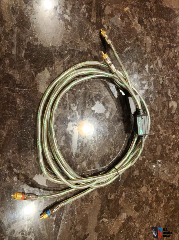 MIT AVT2 2 meter interconnects Photo #4744132 - US Audio Mart