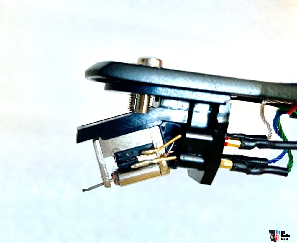 Choosing a Moving Coil Cartridge: A Comprehensive Audiophile Guide