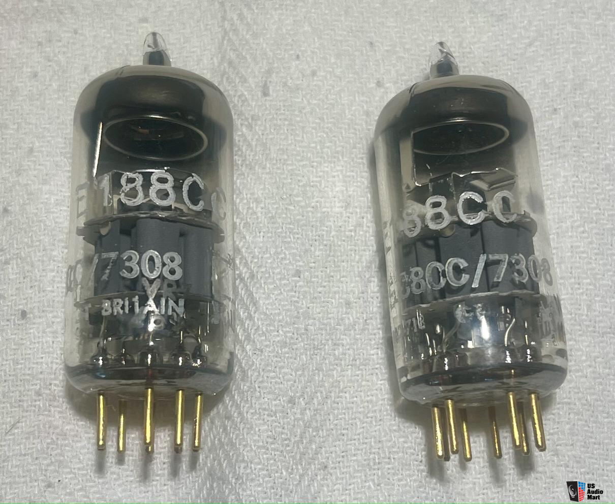 Double Triode RADIOTECHNIQUE 7308 E188CC / 6DJ8 – Testée Et équilibrée – NOS France