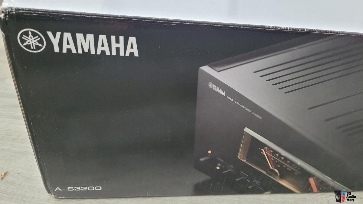 Yamaha's A-S3200 Integrated Amplifier