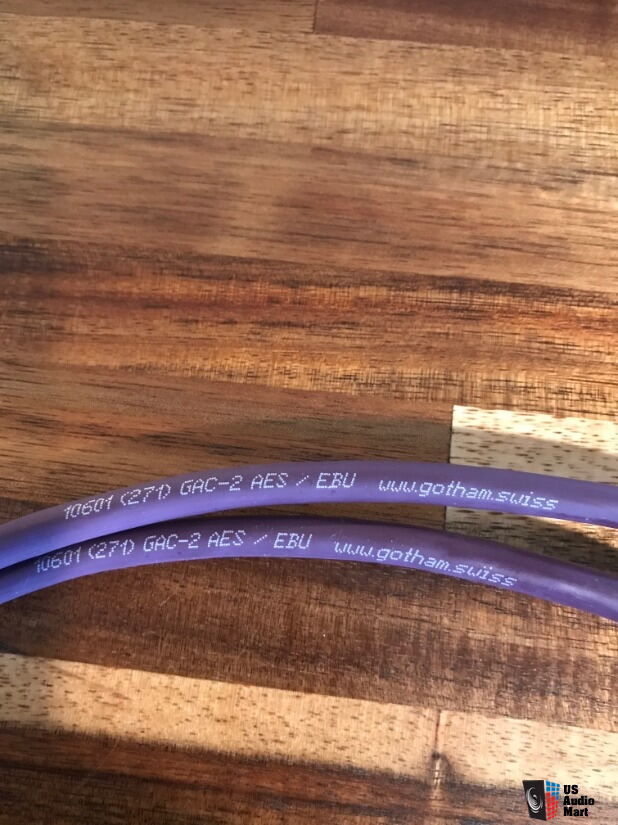 QED - SIGNATURE - Cavi di interconnessione RCA a XLR bilanciato con