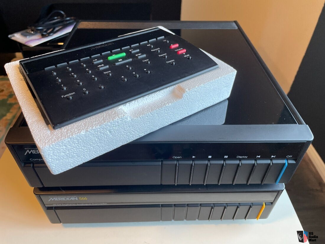 Meridian CDT 500 and DAC 566 24 BIT with Remote Photo #4929883
