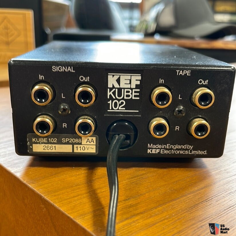 KEF, Reference 102 - Classic Standmount Monitors Dealer Ad - US