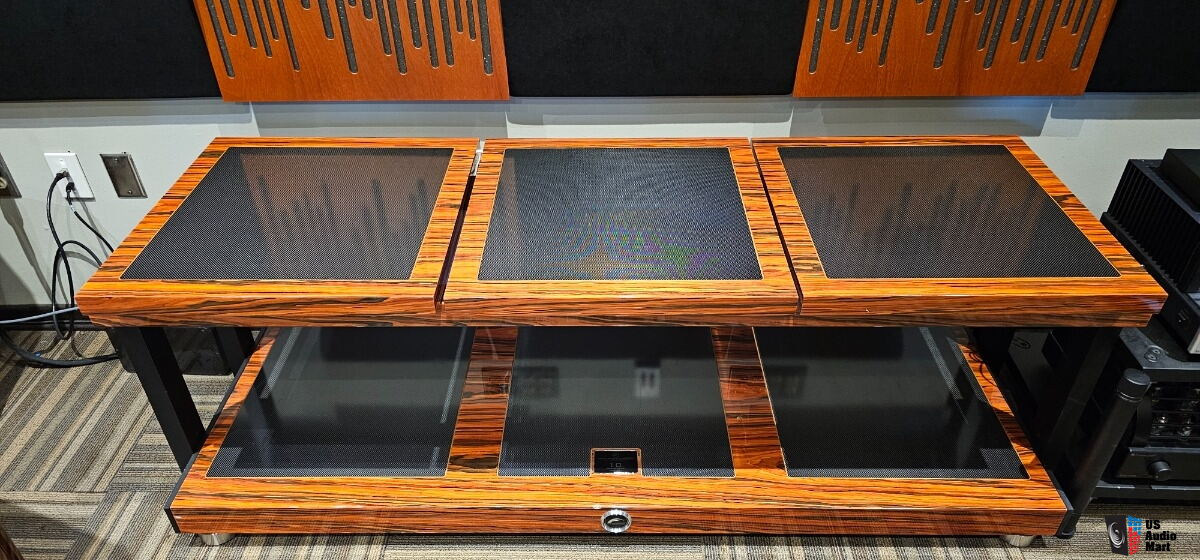 Franc Audio Wood Block and Carbon rack