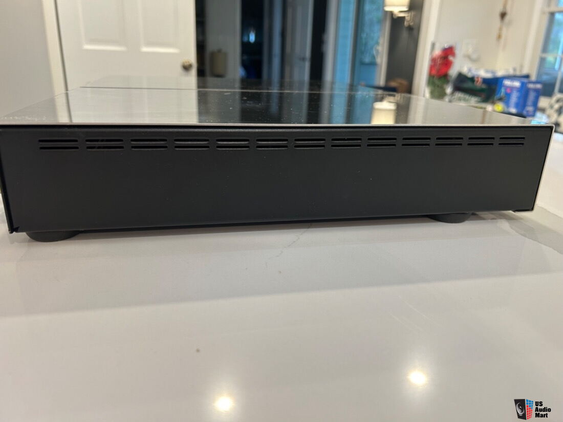 Acoustic Reality eAR 1001 Monoblock Amplifiers Photo #5018123 - US