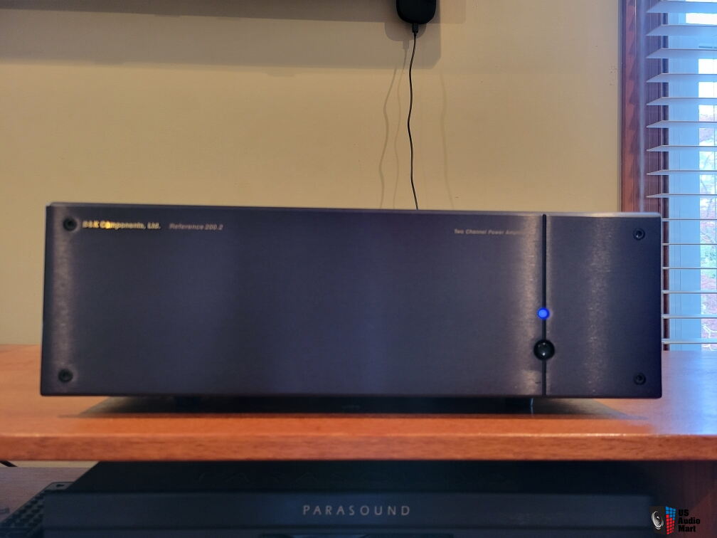 B&K Components Reference 200.2 Amplifier in Beautiful condition , and ...