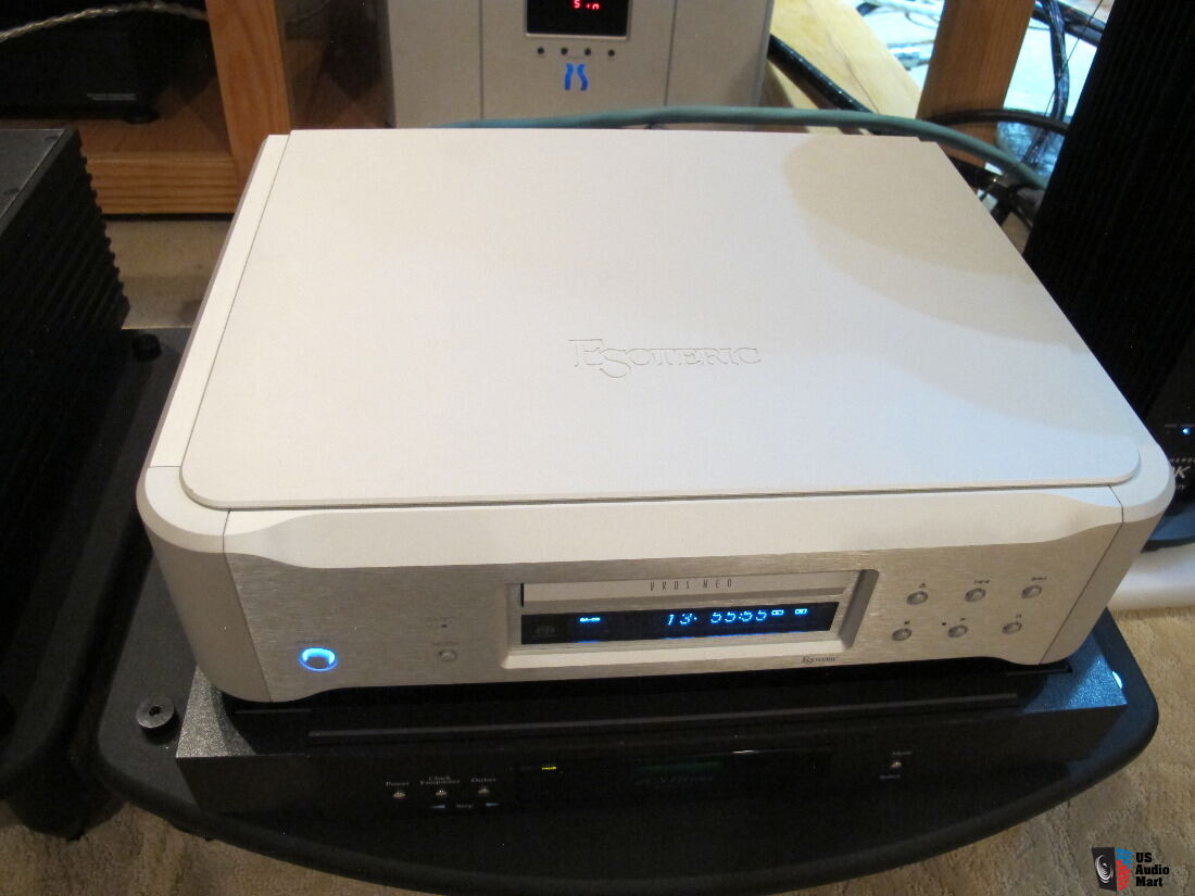 Esoteric K-05X SACD/CD Player 100v Japanese unit with TGK step 