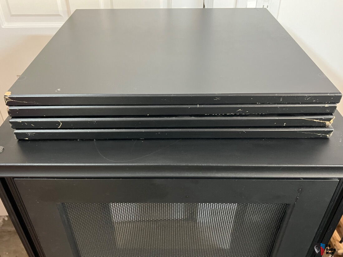 Salamander Synergy S-40 Rack/Door/Panels