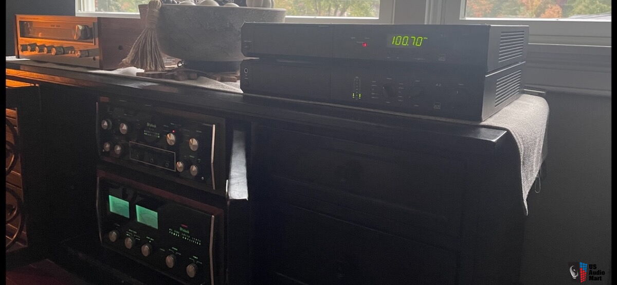 ADS A2 Amplifier + T2 Tner Photo #5312910 - US Audio Mart