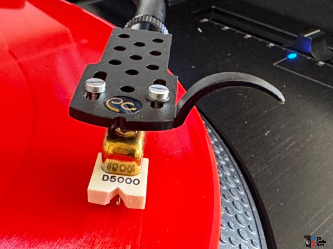 Pickering XSV/5000 Moving Magnet cartridge with D5000 Stereohedron