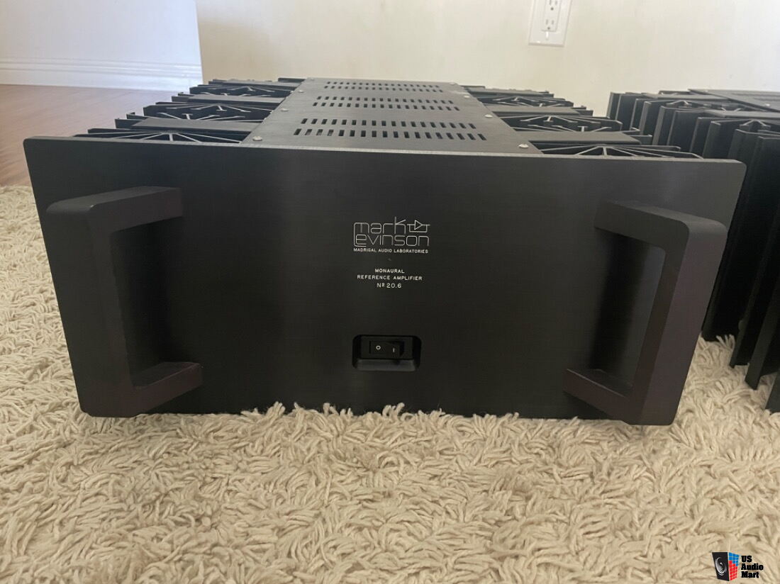Mark Levinson No. 20.6 monoblocks Legendary and recapped by George ...