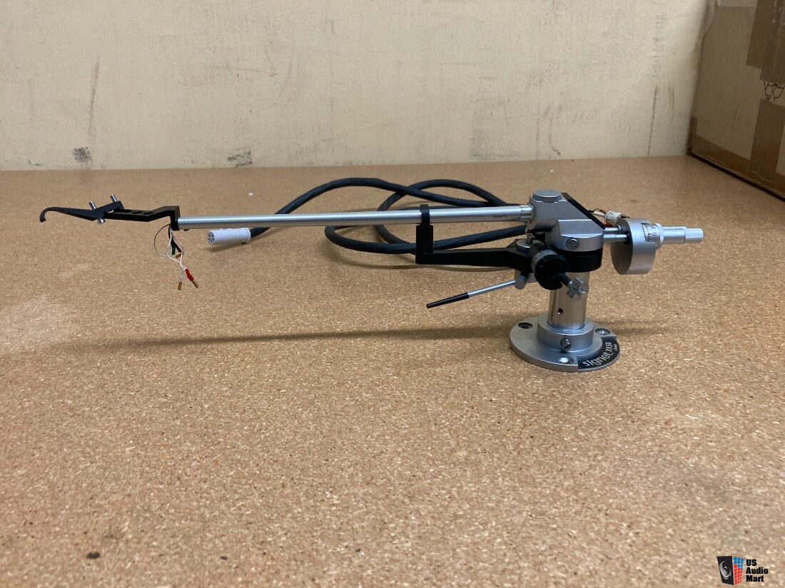 audio-Technica AT-1100 bras de tonalité avec câble PHONO