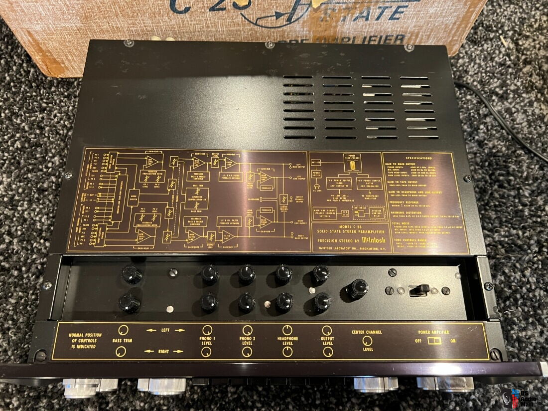 McIntosh C28 本体 McIntosh C28 - US Audio Mart