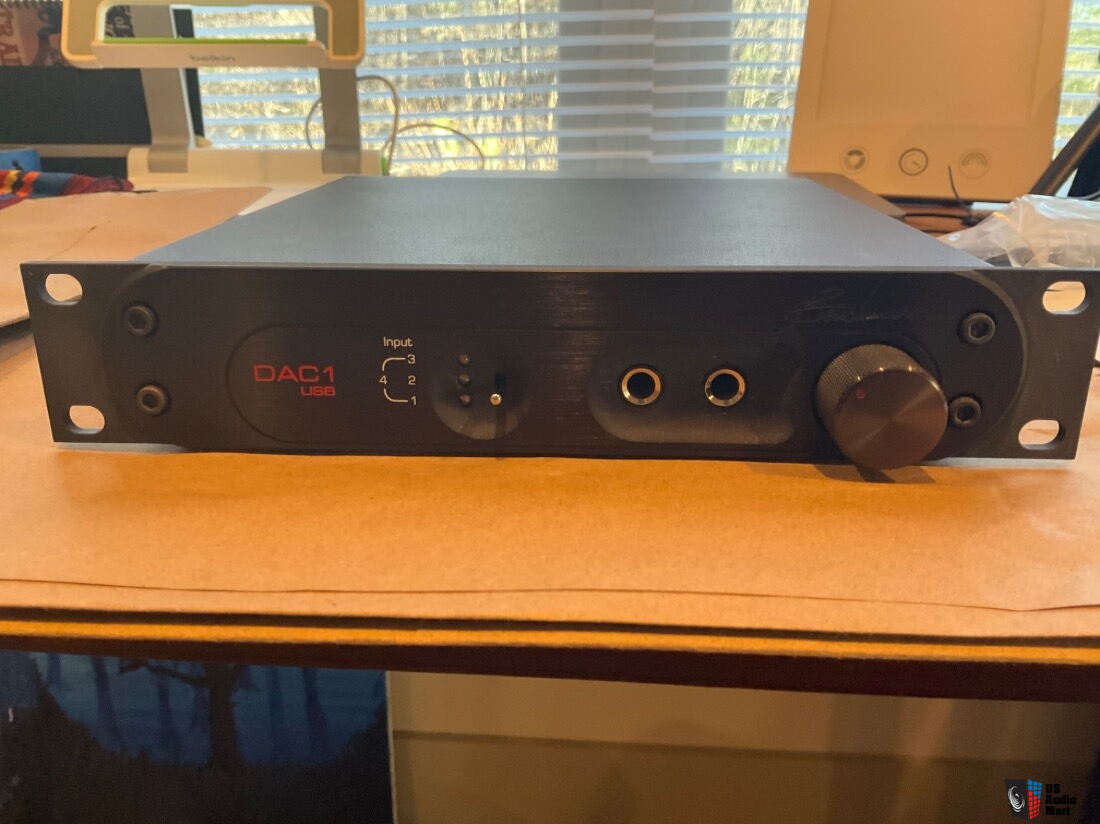 Benchmark DAC 1 340 Shipped USPS Priority Flat Rate Box Photo 5474570 Benchmark dac 1 340 shipped usps priority flat rate box photo 5474570