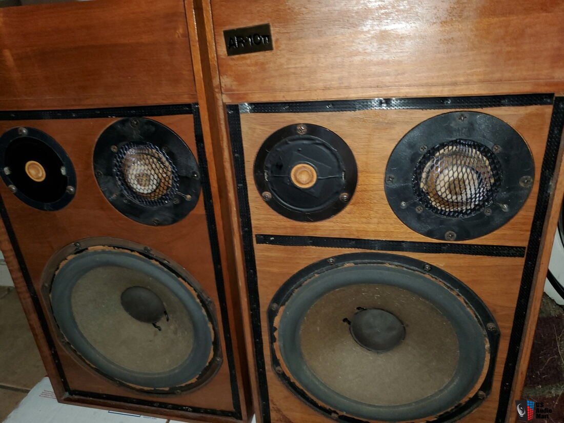 Acoustic Research AR-10π Vintage Speakers, Refoam and Sounding