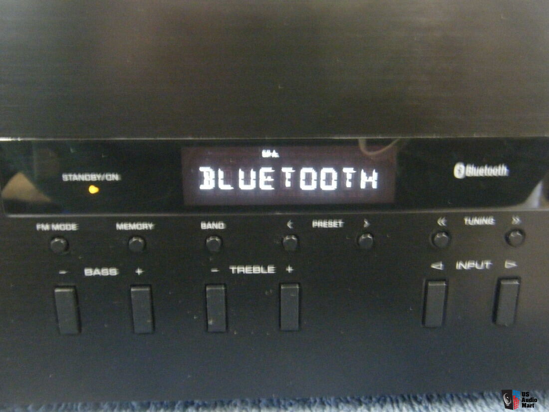 thumbnail image 2 of Yamaha R-S202 Stereo Receiver (100Watt Per Channel), Audio, Other Audio Equipment On Carousell 2 of 9