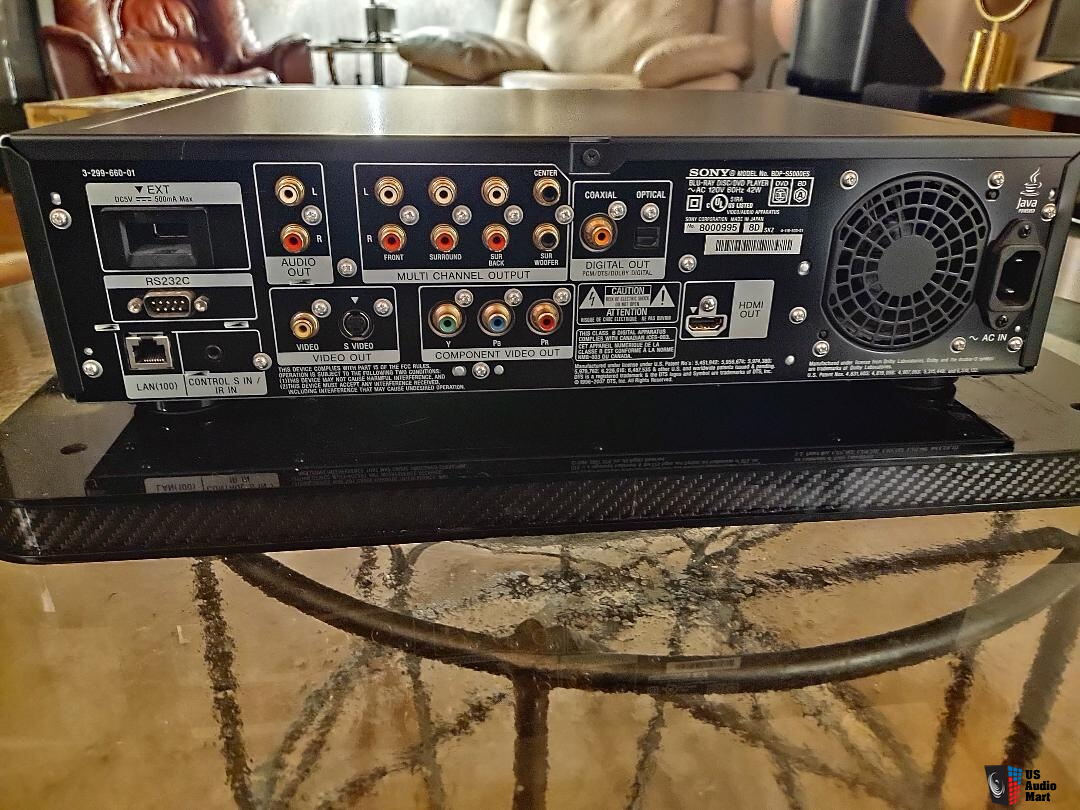 Sony S5000ES Blu-Ray Disc/DVD Player BDP-S5000ES Excellent