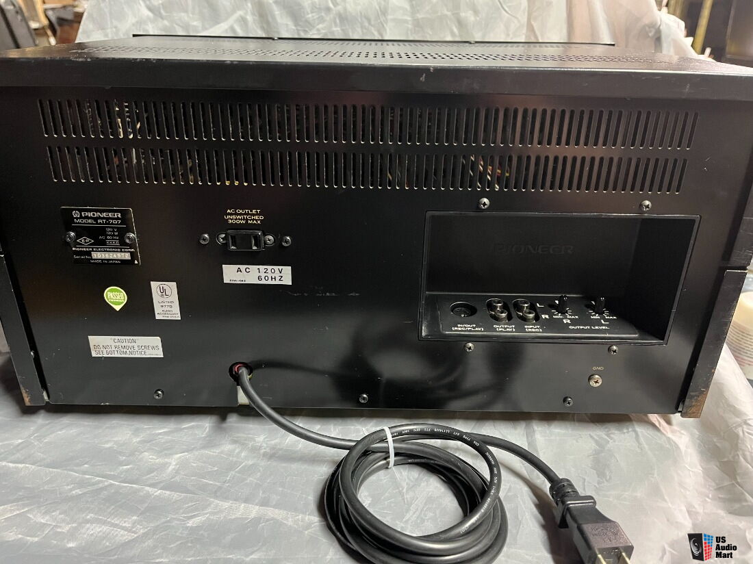 Pioneer RT-707 in black with 2 red PR-85 reels For Sale - US Audio