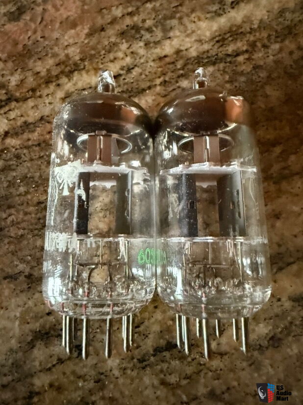 one OB2 RTC la Radiotechnique voltage regulator lampe tube neuf en boite NOS NIB