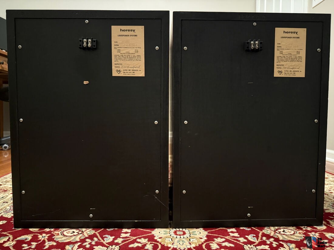 Vintage 1976 Klipsch Heresy 1 HWO H-700 Speakers with Owner's