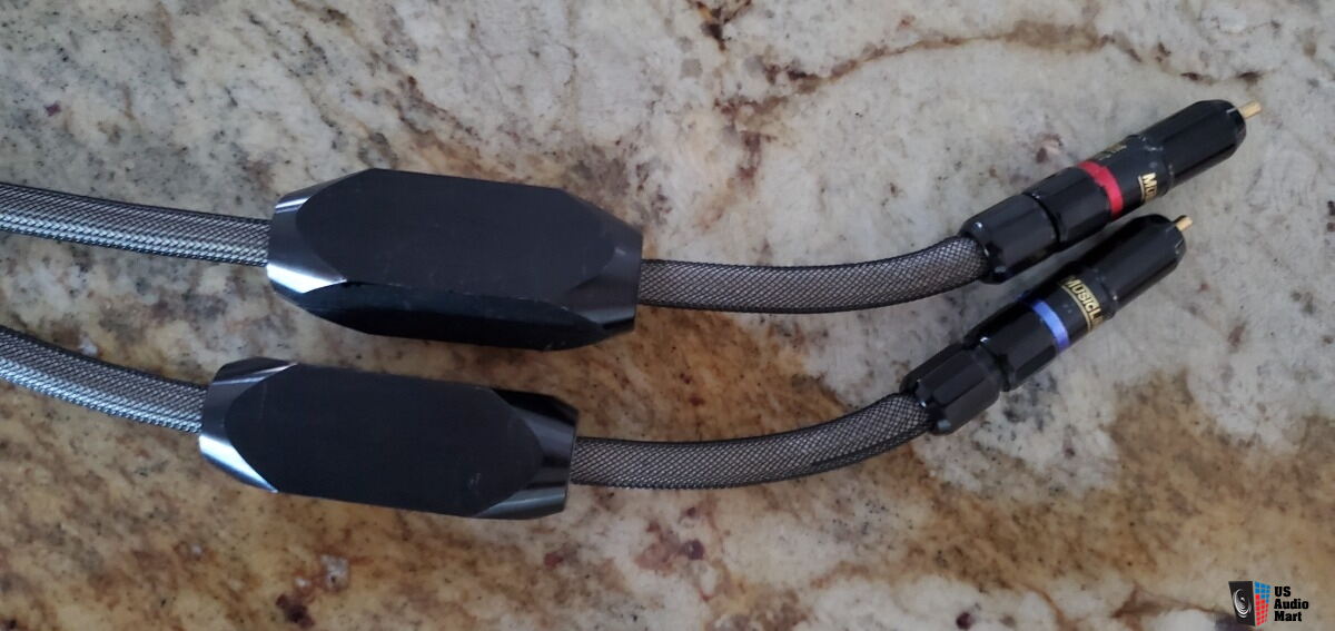 Transparent Reference RCA Interconnects, 1 Mete. Free Shipping - Make ...