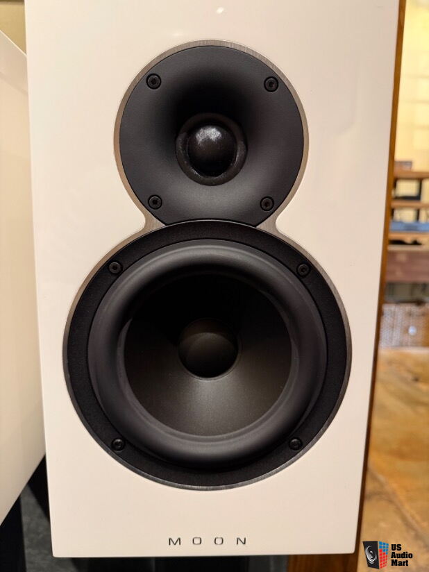 Simaudio Moon Voice 22 Stand mount Monitors - Free Shipping! Photo ...
