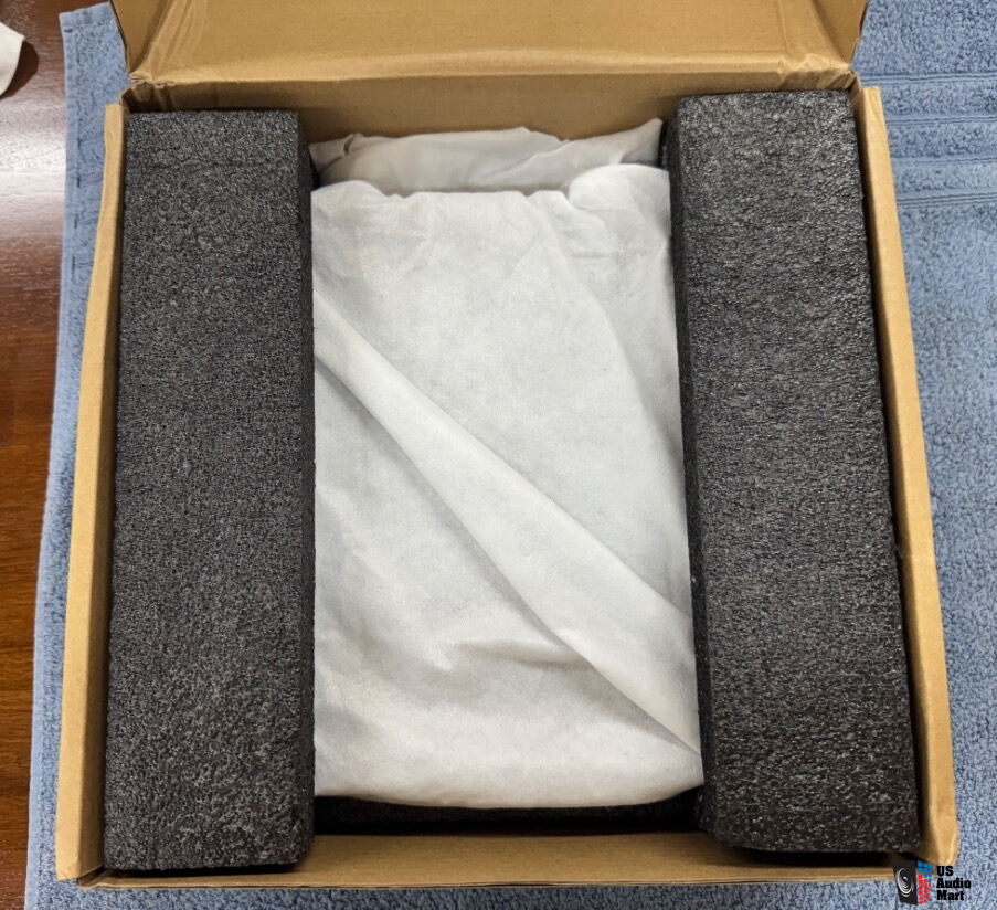 Roon Nucleus Rev B 2TB & Small Green Computer LPS For Sale - US