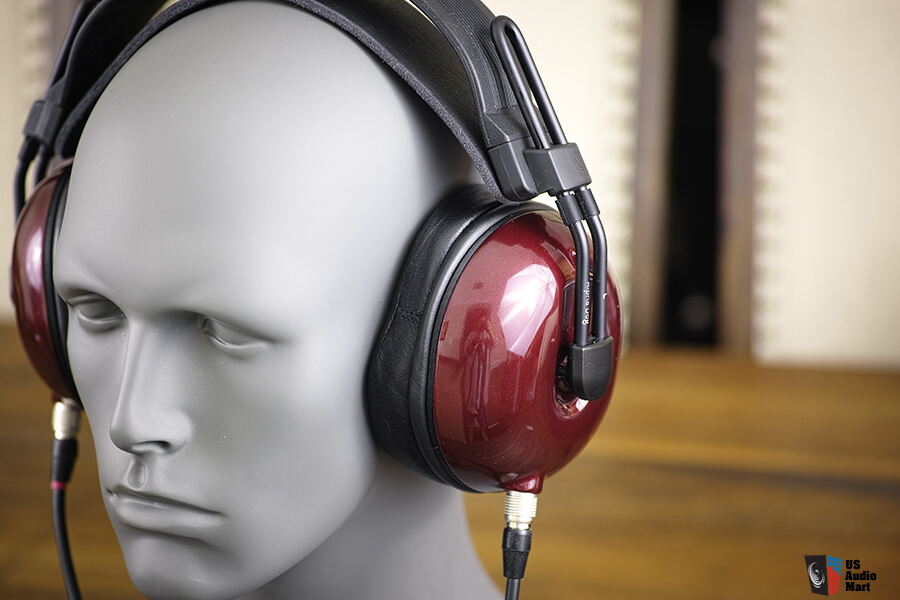 MrSpeakers Alpha Dog / Alpha Dogs '3D 