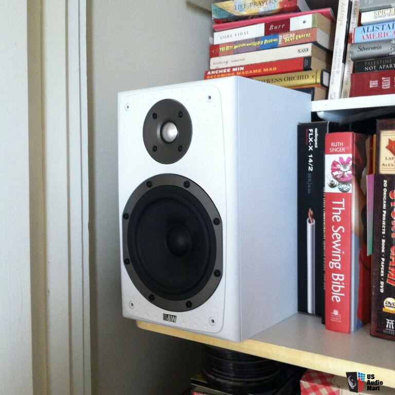 B & W DM303 Bookshelf Speakers Custom White Matte For Sale - US Audio Mart