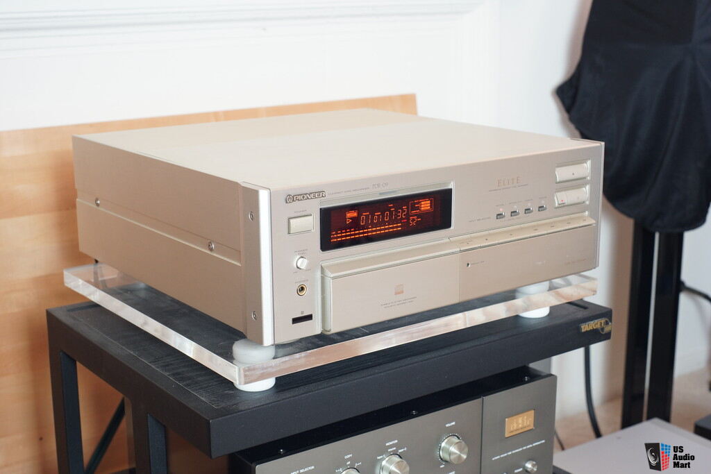 Pioneer Elite PDR-09 CD/CD-R Photo #832092 - US Audio Mart
