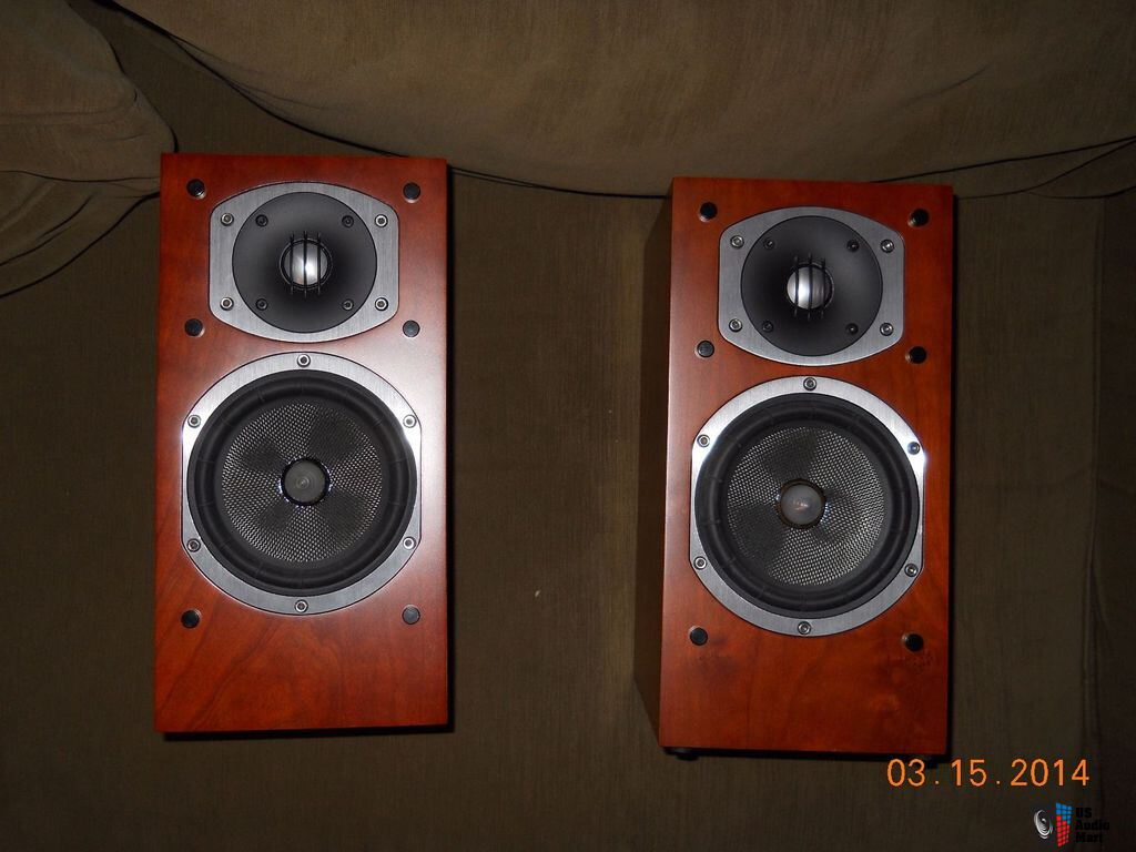 Rare Cherry Wood Energy Rc 10 Bookshelf Speakers Photo 932408