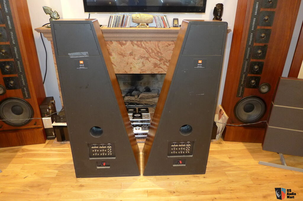 Pair JBL L250 Audiophile Speakers Perfect working and cosmetics Made in USA Photo #942948 - US Audio Mart