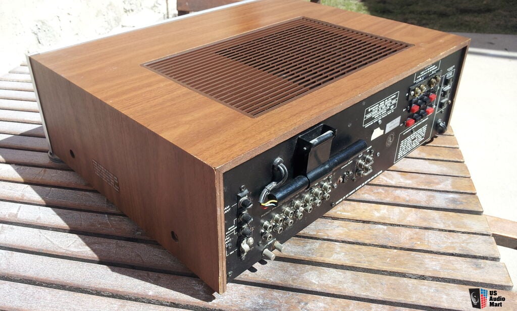 Vintage Sanyo JCX-2900K Receiver, 120 watts/CH at 8 ohm, dual mono
