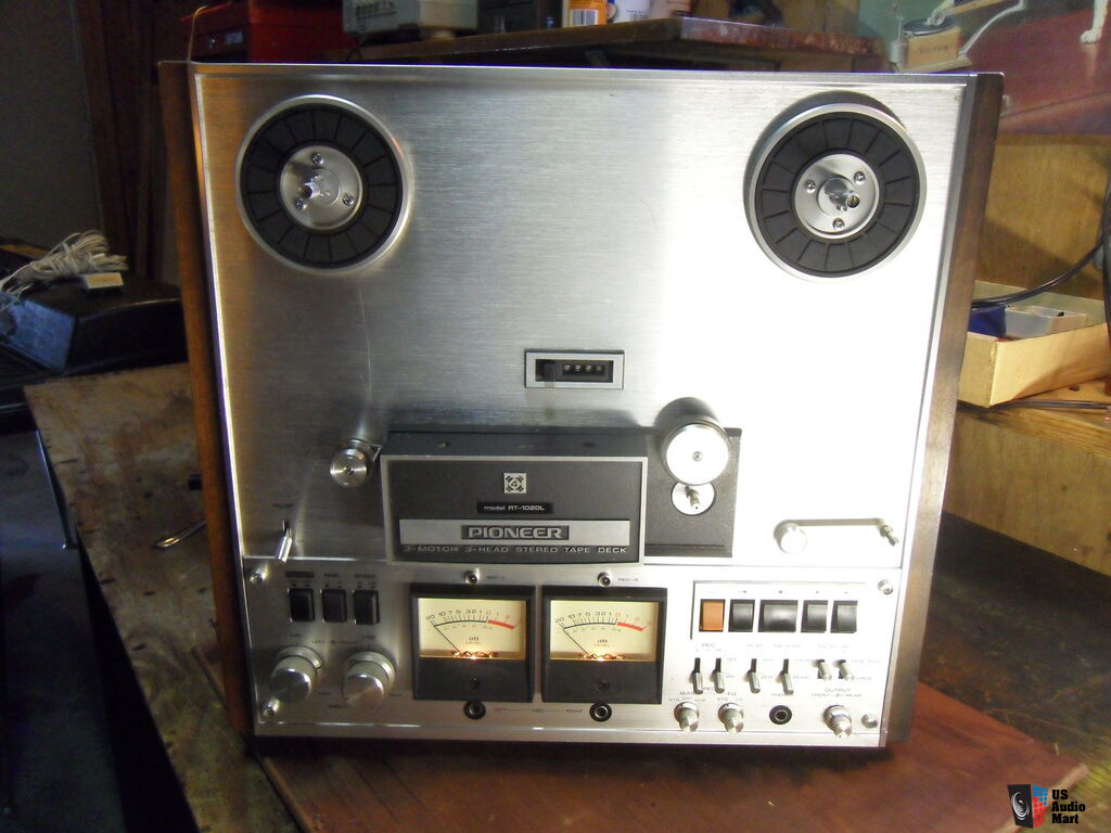 .. For Sale.. Pioneer RT-1020L