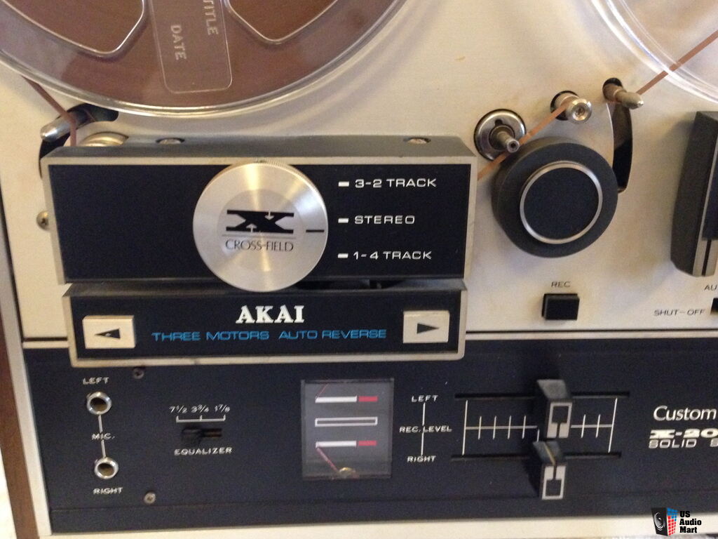 Akai X200D Reel-to-Reel Tape Recorder - For Parts or Repair Photo #969908 -  Canuck Audio Mart